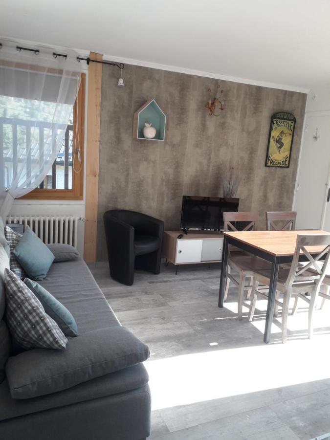 Enclos Savoyard Appartement Meuble 1Chambre 1 Canape Lits 3Personnes Grand-Aigueblanche 외부 사진